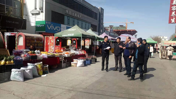 玉门市城市管理综合执法局 多举措整治步行街环境秩序